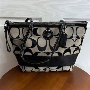Coach Signature Monogram Canvas Tote Bag Black Gray - NWOT